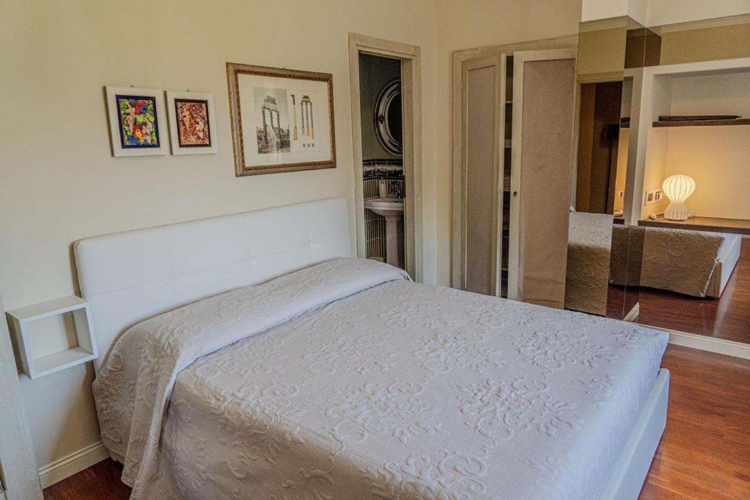 Hotel Domus Fontis Pescaia Spoleto Esterno foto